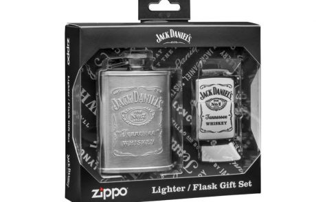 <span class="entry-title-primary">מותג המצתים ZIPPO, מציע מארז מתנה יוקרתי לגברים.</span> <span class="entry-subtitle">המארז יתאים כמתנה כמתנת חג, לימי הולדת, יום האב ולכל מאורע חשוב.</span>