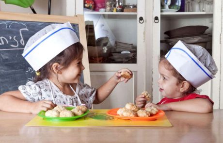 <span class="entry-title-primary">הילדים וכל המשפחה נהנים מפסטיבל קיץ "מסביב לעולם" בעופר קניותר נס ציונה – הפעילות חינם</span> <span class="entry-subtitle">סדנאות יצירה, סדנאות בישול, עמדות איפור וקישוטי פנים, הצגות ומופעים מידי שבוע ואטרקציות נוספות המעניקות טעימות מארצות העולם הגדול</span>