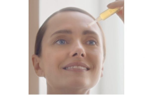 טיפים למניעת קמטים וקמטוטים.