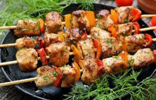 לעבור את חג העצמאות ללא עליה במשקל.